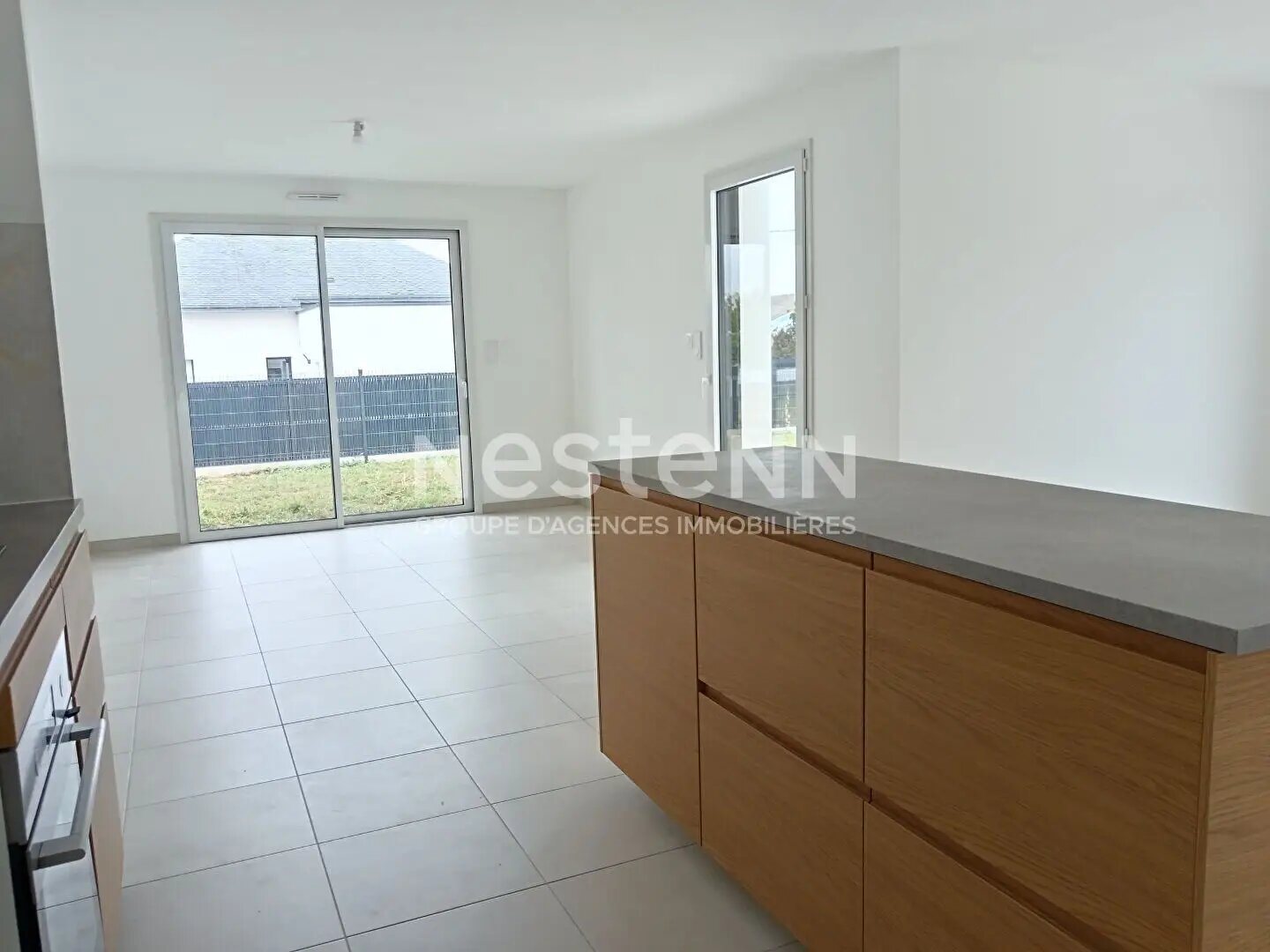 Maison à louer, 90m², Pluméliau