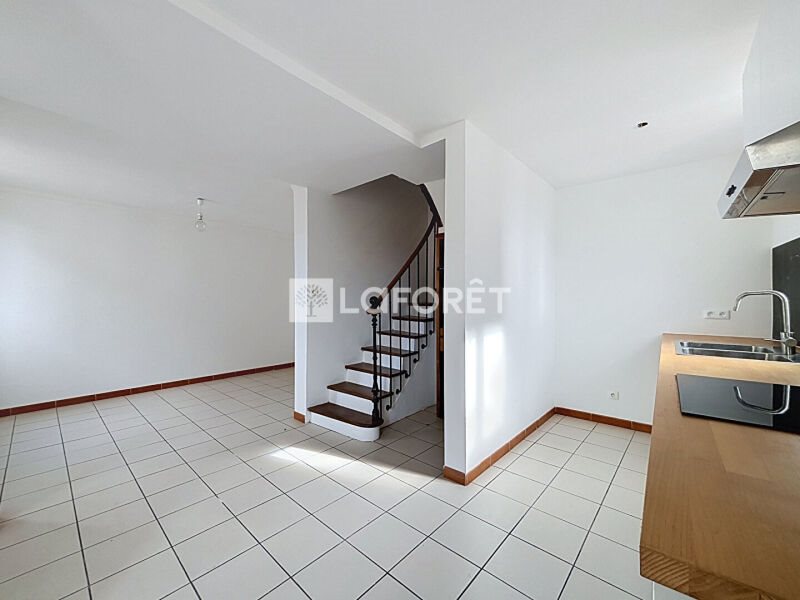 Maison à louer, 63m², Canteleu