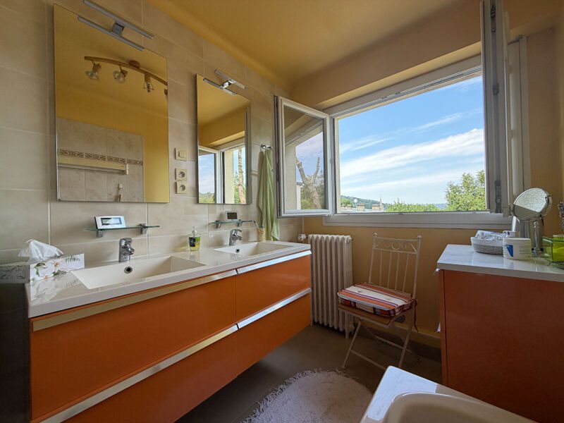 Maison à vendre, 188m², Lillebonne