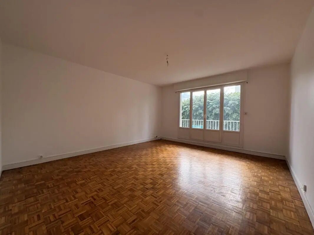 Appartement à louer, 91m², Châteauroux
