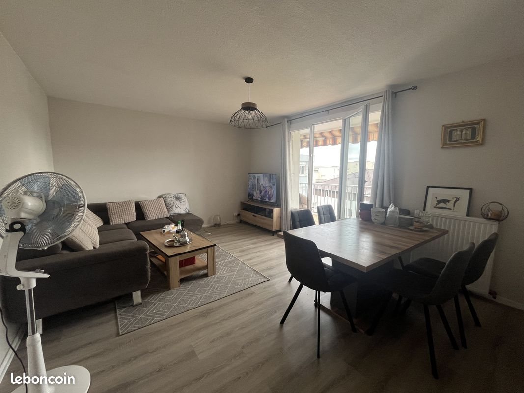 Appartement à louer, 73m², Pau