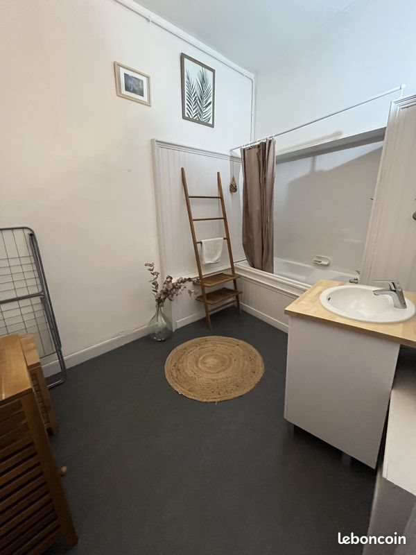 Appartement à louer, 77m², Pau
