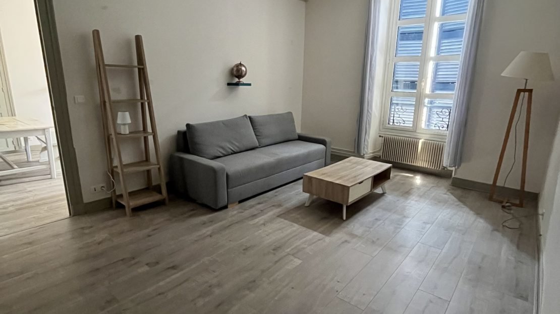 Appartement à louer, 77m², Pau