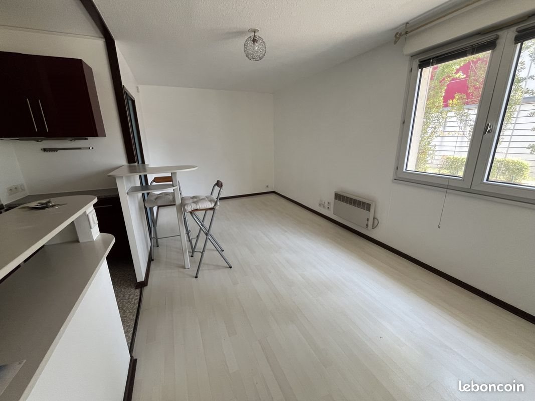 Appartement à louer, 26m², Pau