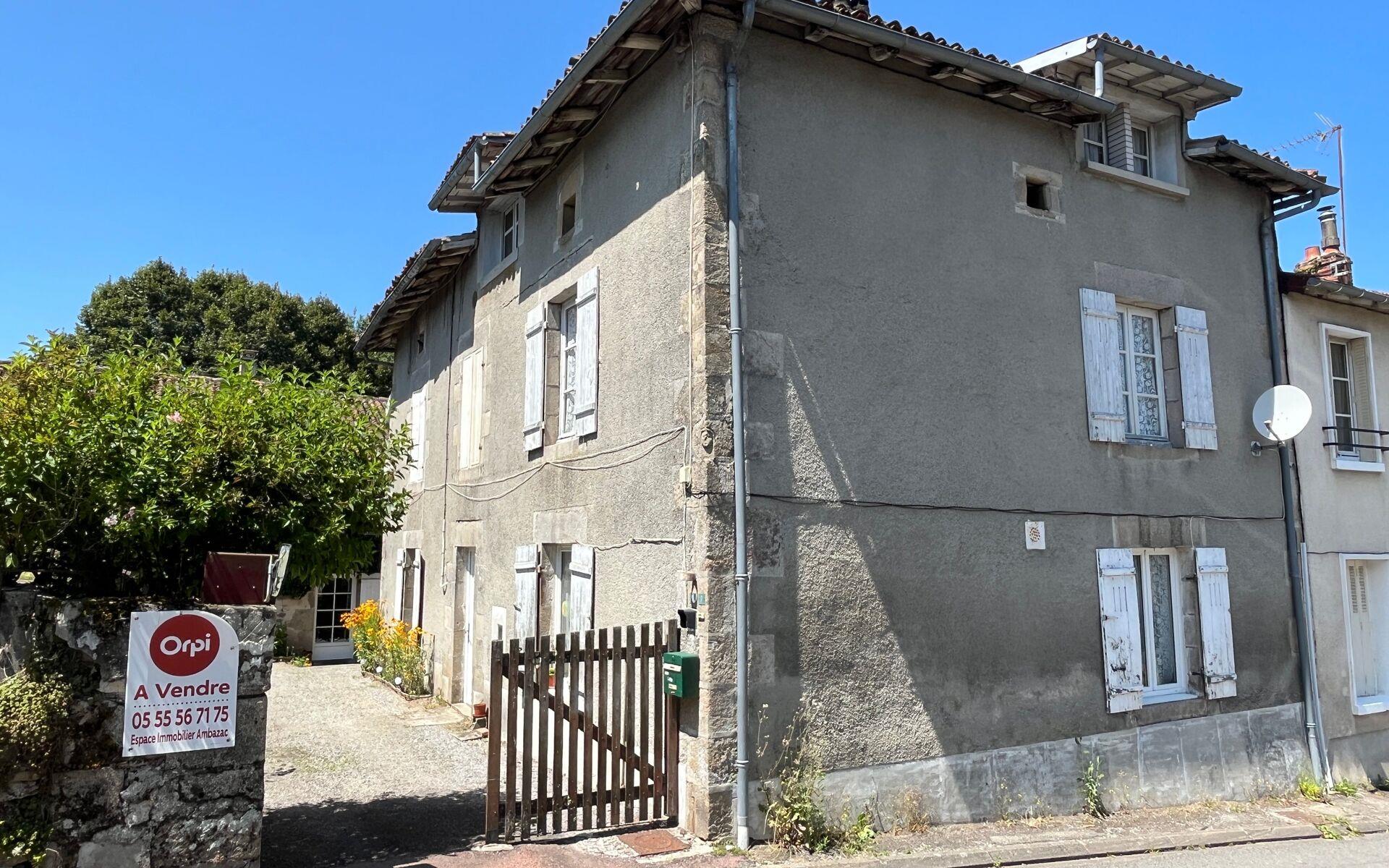 Maison à vendre, 210m², Compreignac