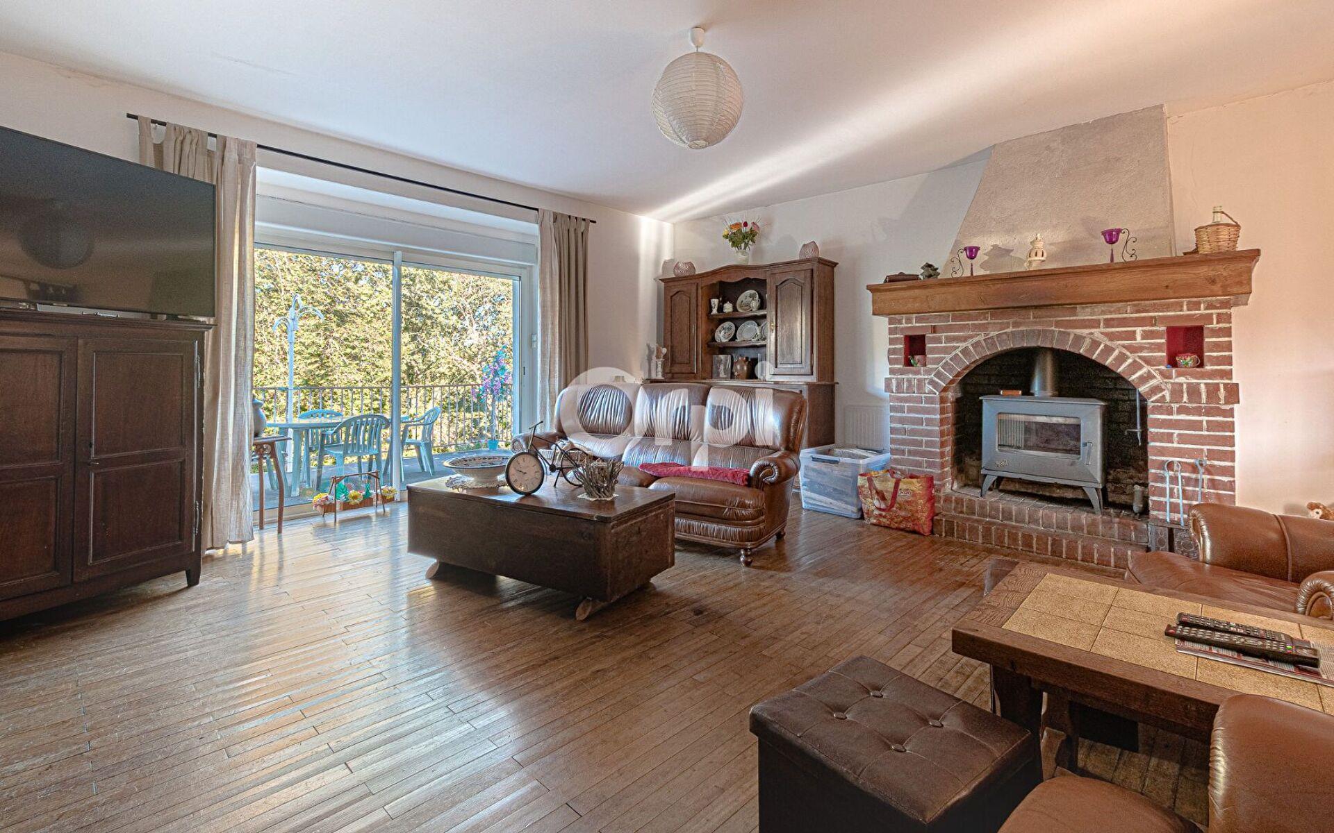 Maison à vendre, 210m², Compreignac