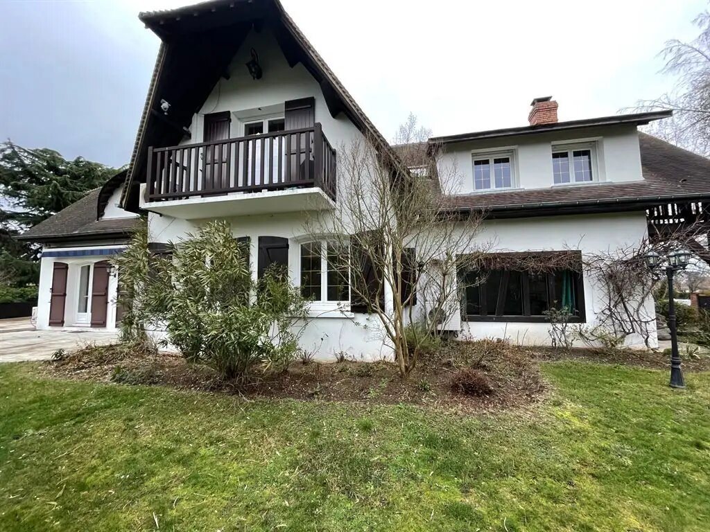 Maison à vendre, 292m², Saint-Etienne-du-Rouvray