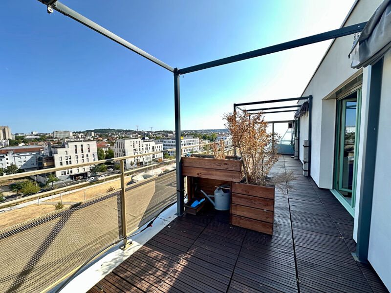 Appartement à louer, 114m², Nanterre