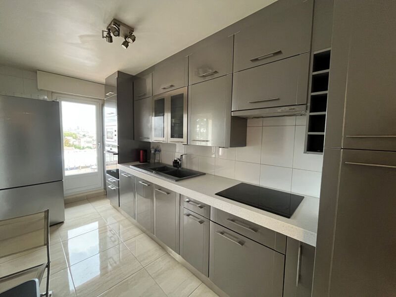 Appartement à louer, 77m², Colombes
