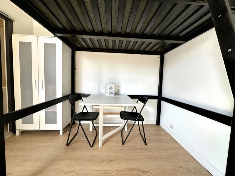 Appartement à louer, 14m², Issy-les-Moulineaux