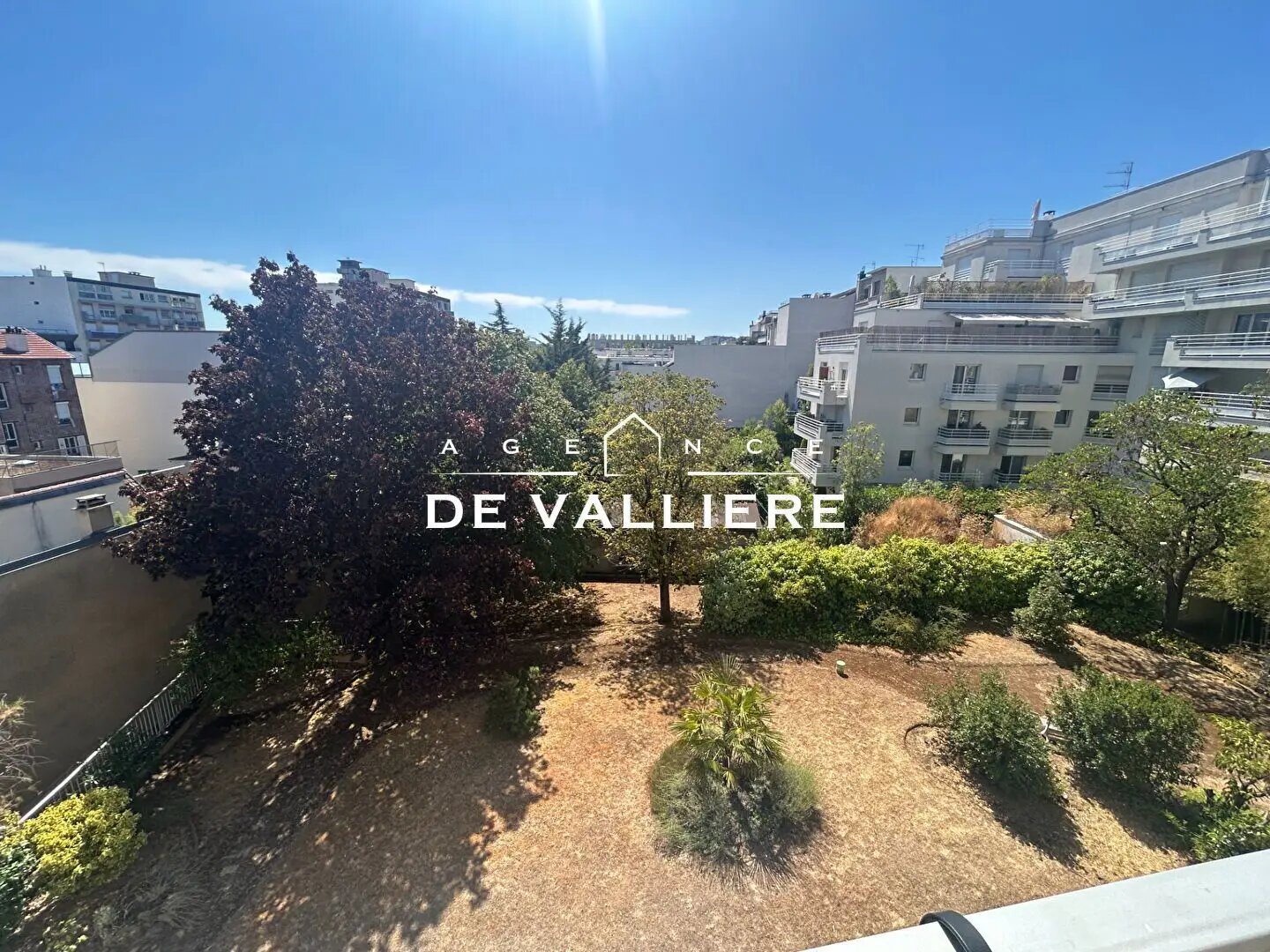 Appartement à louer, 34m², Suresnes