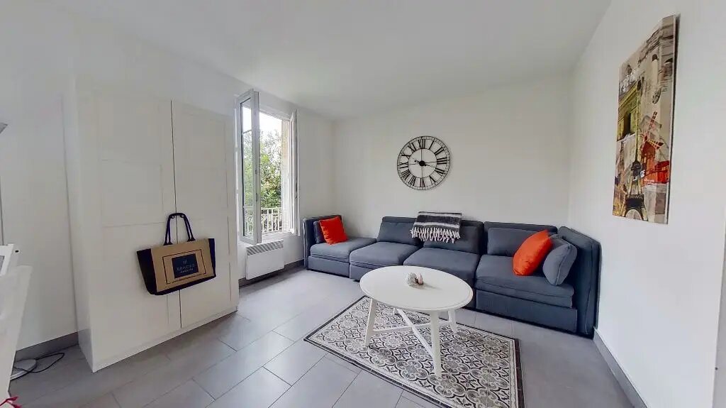 Appartement à louer, 39m², Courbevoie