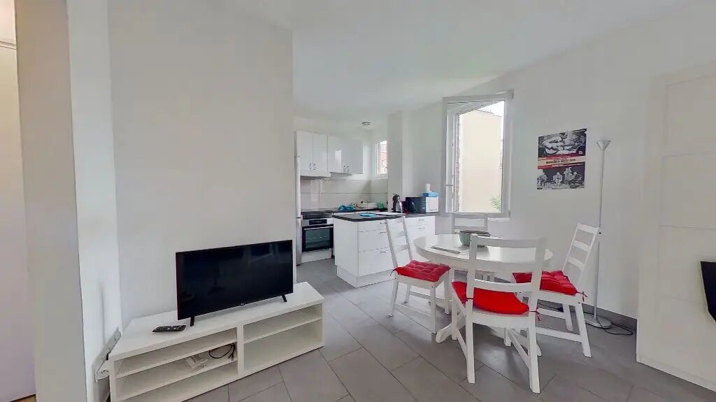 Appartement à louer, 39m², Courbevoie