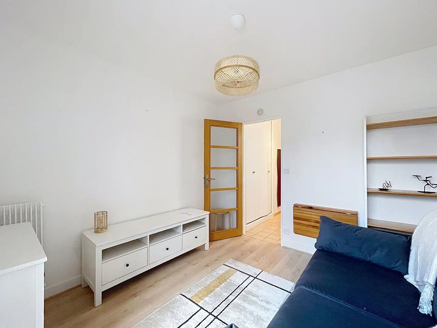 Appartement à louer, 15m², Courbevoie