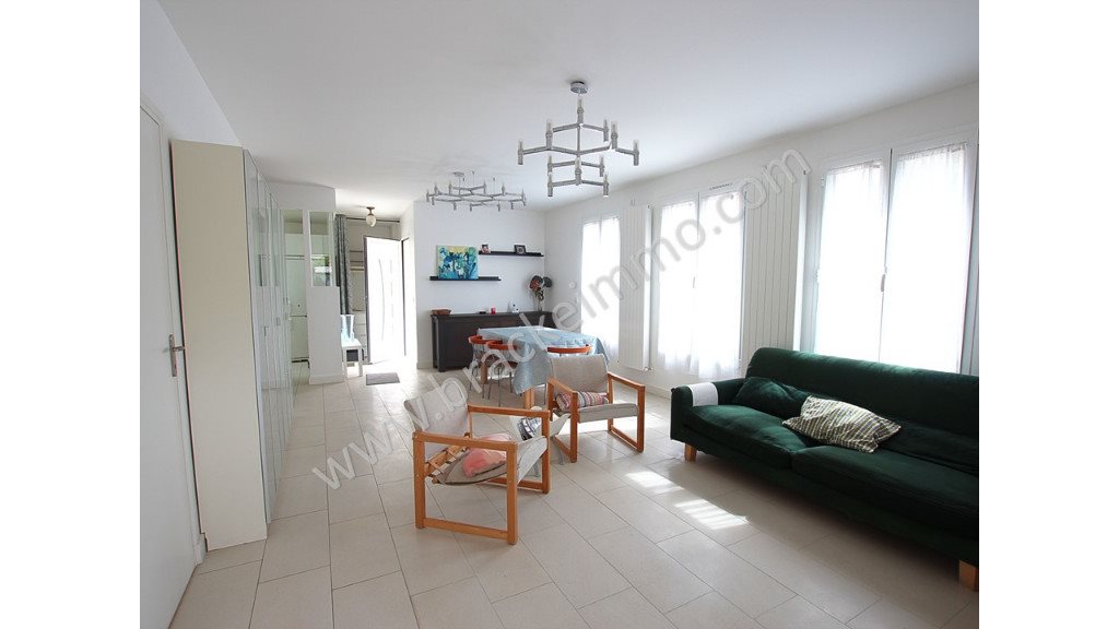 Maison à louer, 159m², Courbevoie