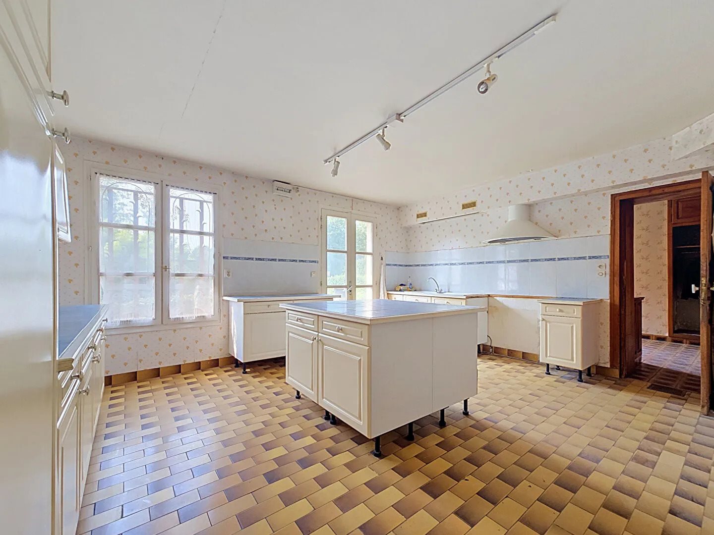 Maison à vendre, 340m², Luzarches