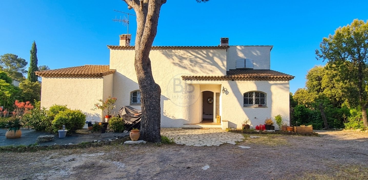 Maison à vendre, 158m², Fréjus
