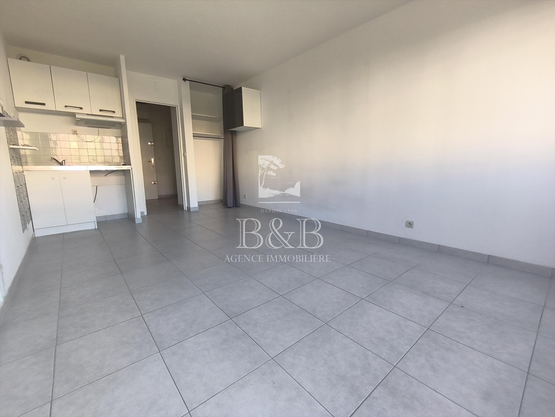 Appartement à vendre, 27m², Fréjus