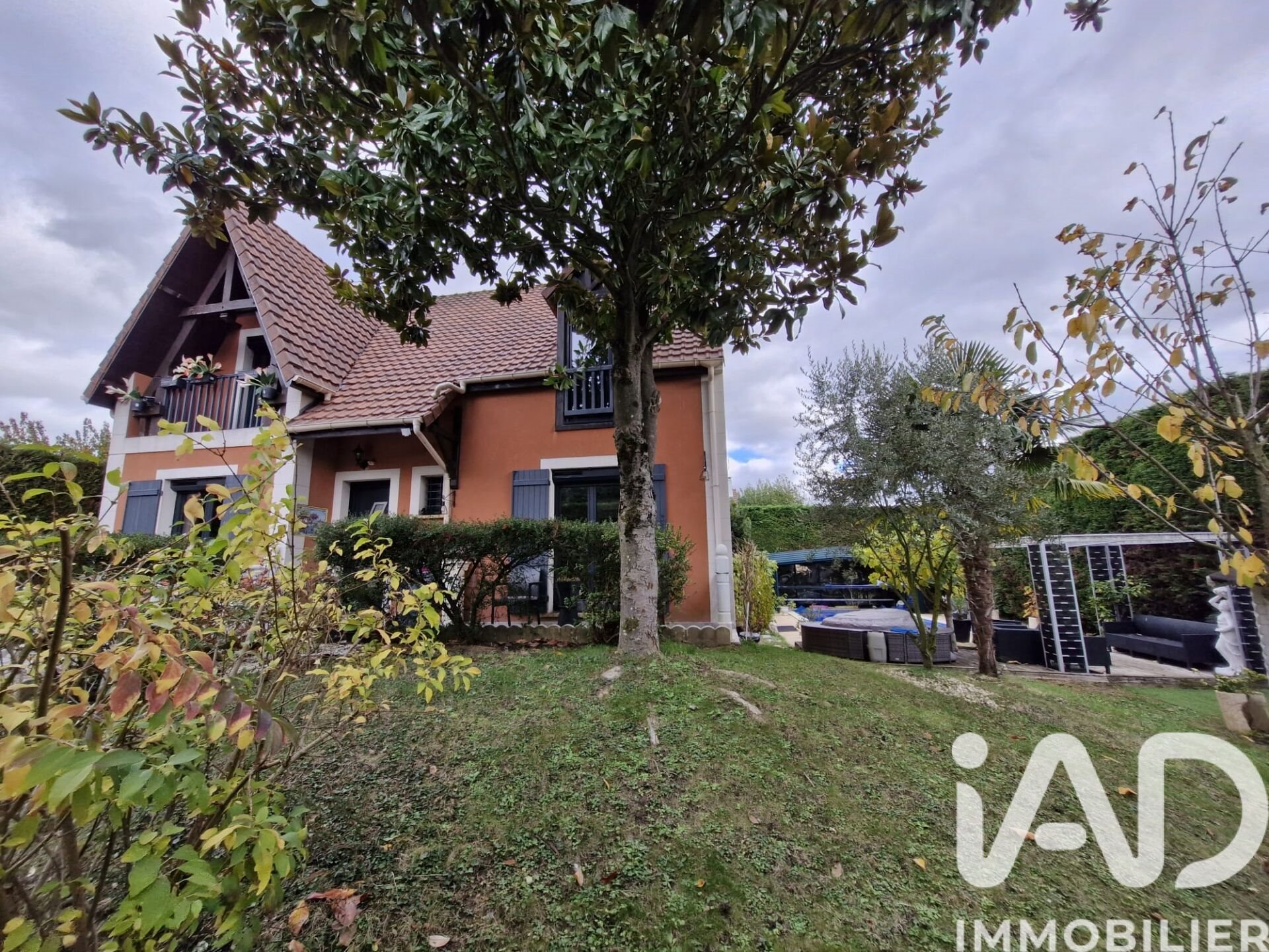 Maison à vendre, 200m², Mandres-les-Roses