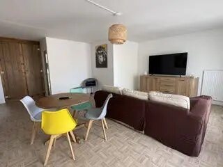 Appartement à louer, 70m², Éragny