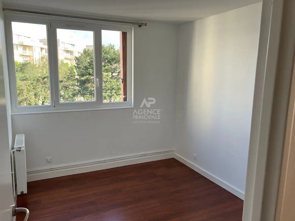 Appartement à louer, 43m², Poissy