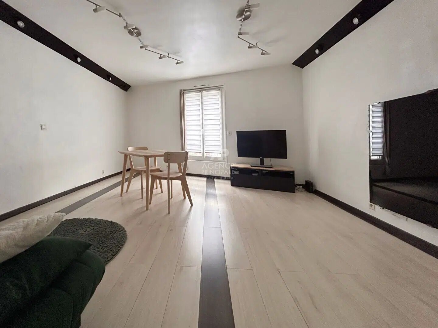 Appartement à louer, 44m², Poissy