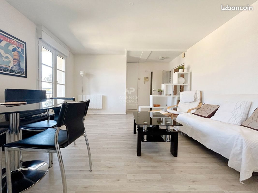 Appartement à louer, 41m², Poissy