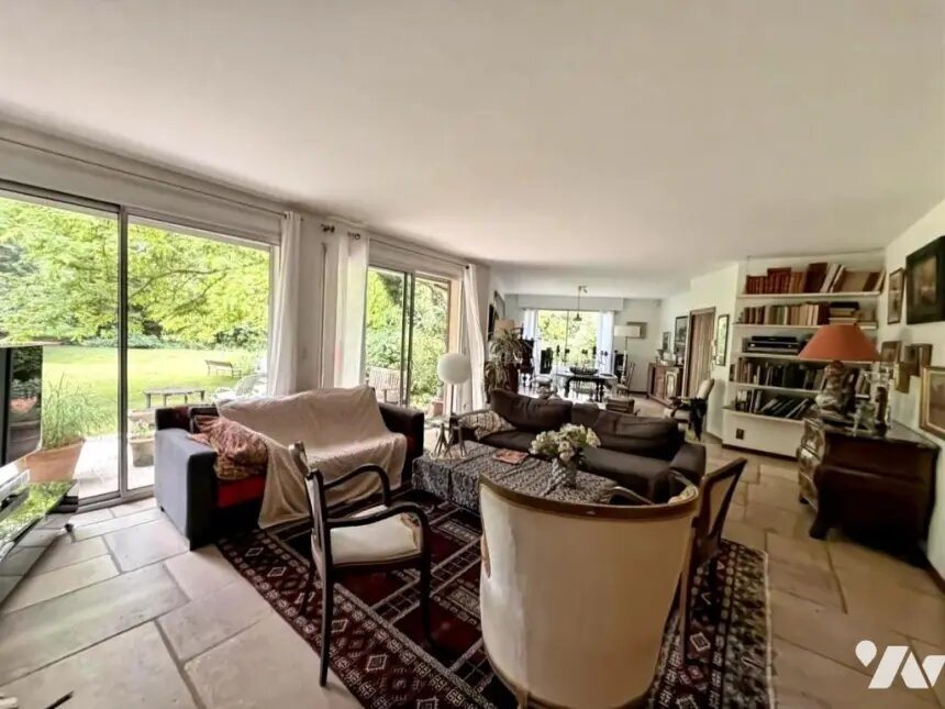 Maison à vendre, 242m², Saint-Fuscien