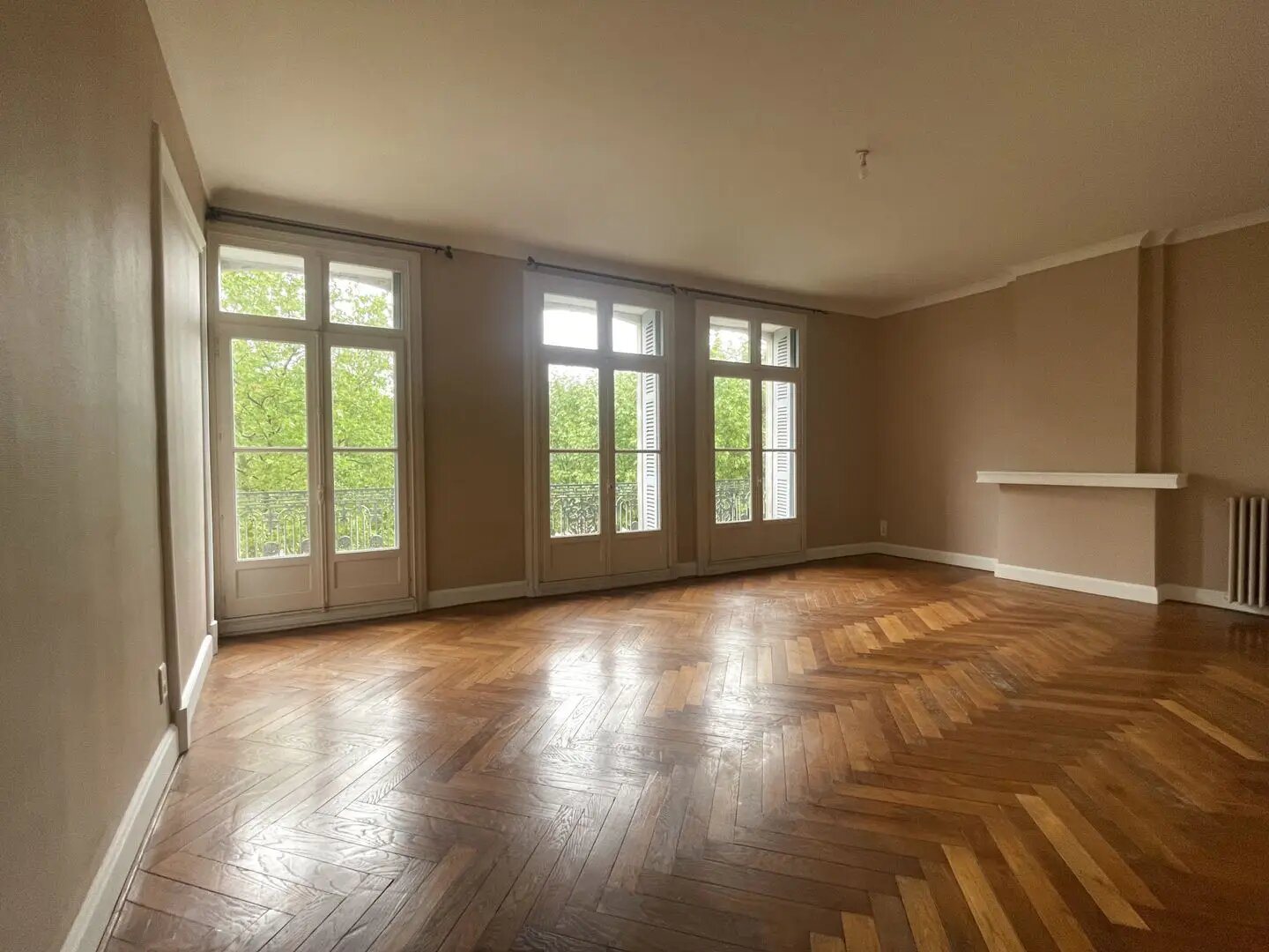 Appartement à louer, 83m², Béziers