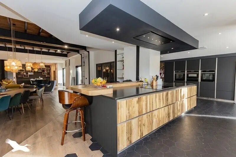 Maison à vendre, 393m², Trébons
