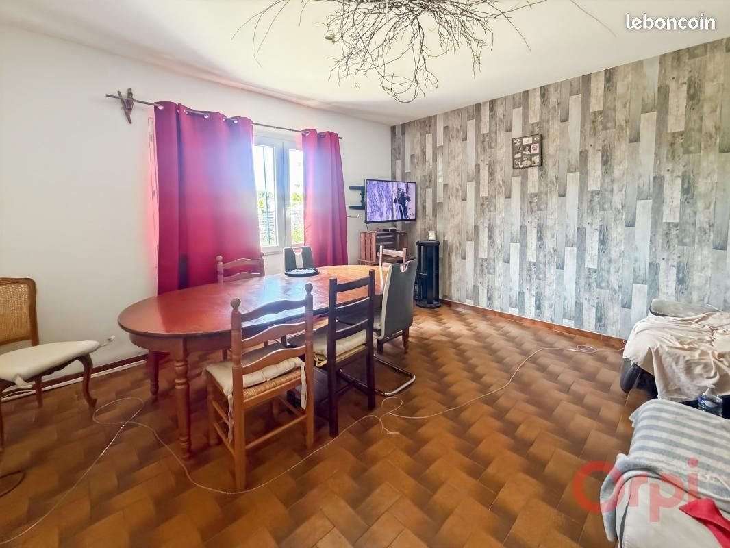 Maison à vendre, 180m², Vias