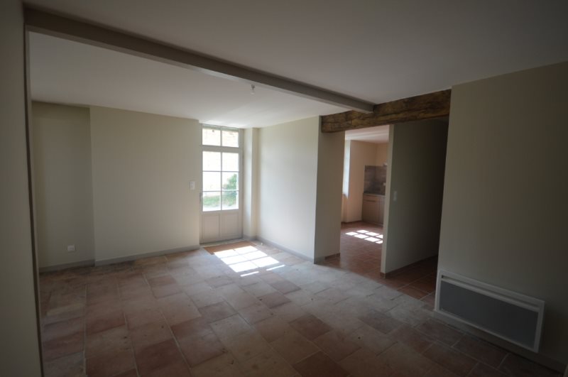 Appartement à louer, 87m², Réalville