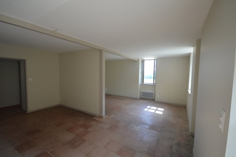 Appartement à louer, 87m², Réalville
