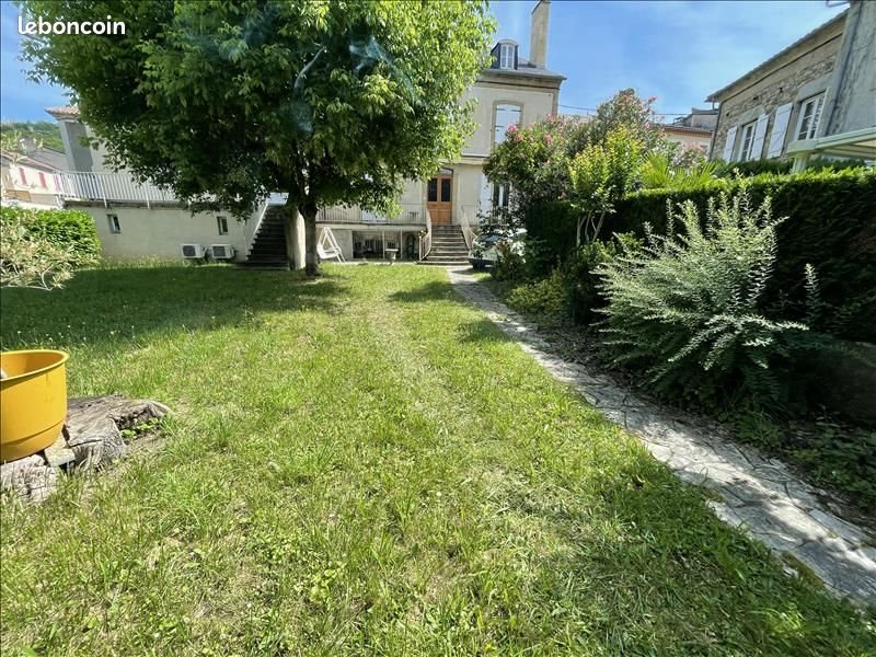 Maison à vendre, 256m², Saint-Céré