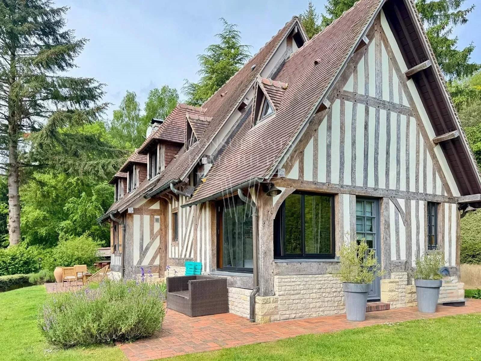 Maison à vendre, 118m², Pont-l'Evêque