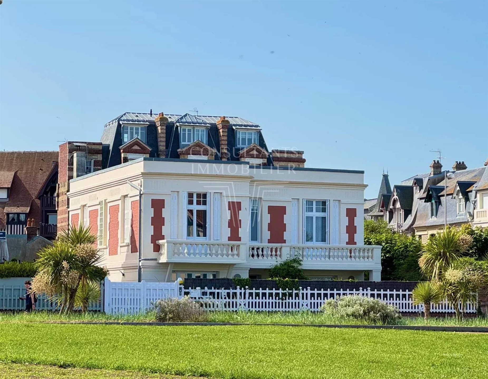 Maison à vendre, 240m², Deauville