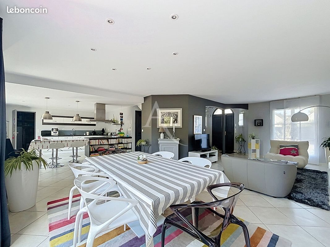 Maison à vendre, 188m², Angers