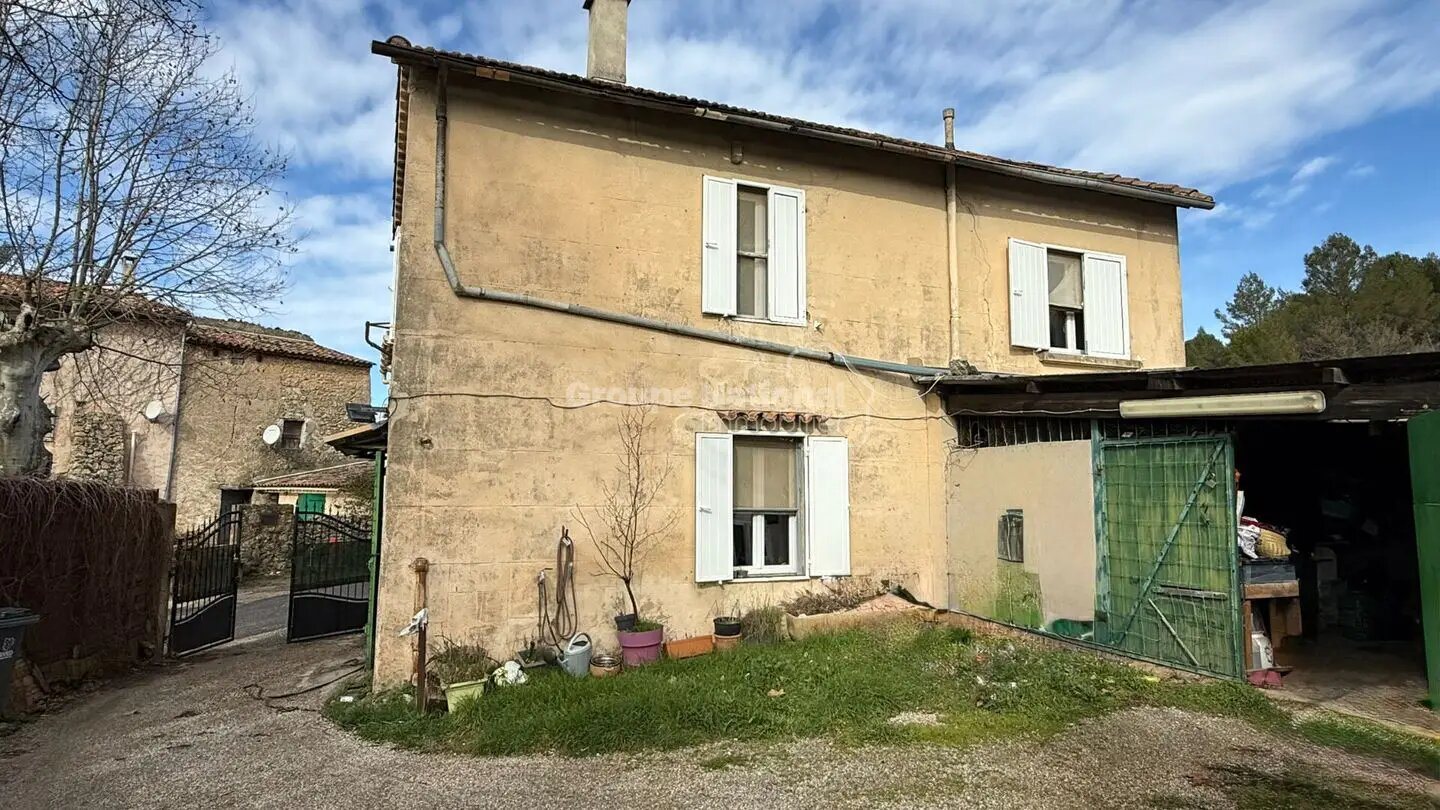 Maison à vendre, 101m², Châteauvert