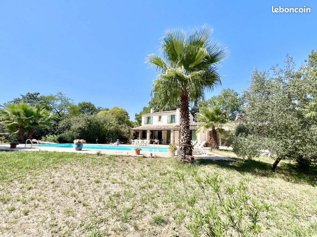 Maison à vendre, 158m², Besse-sur-Issole