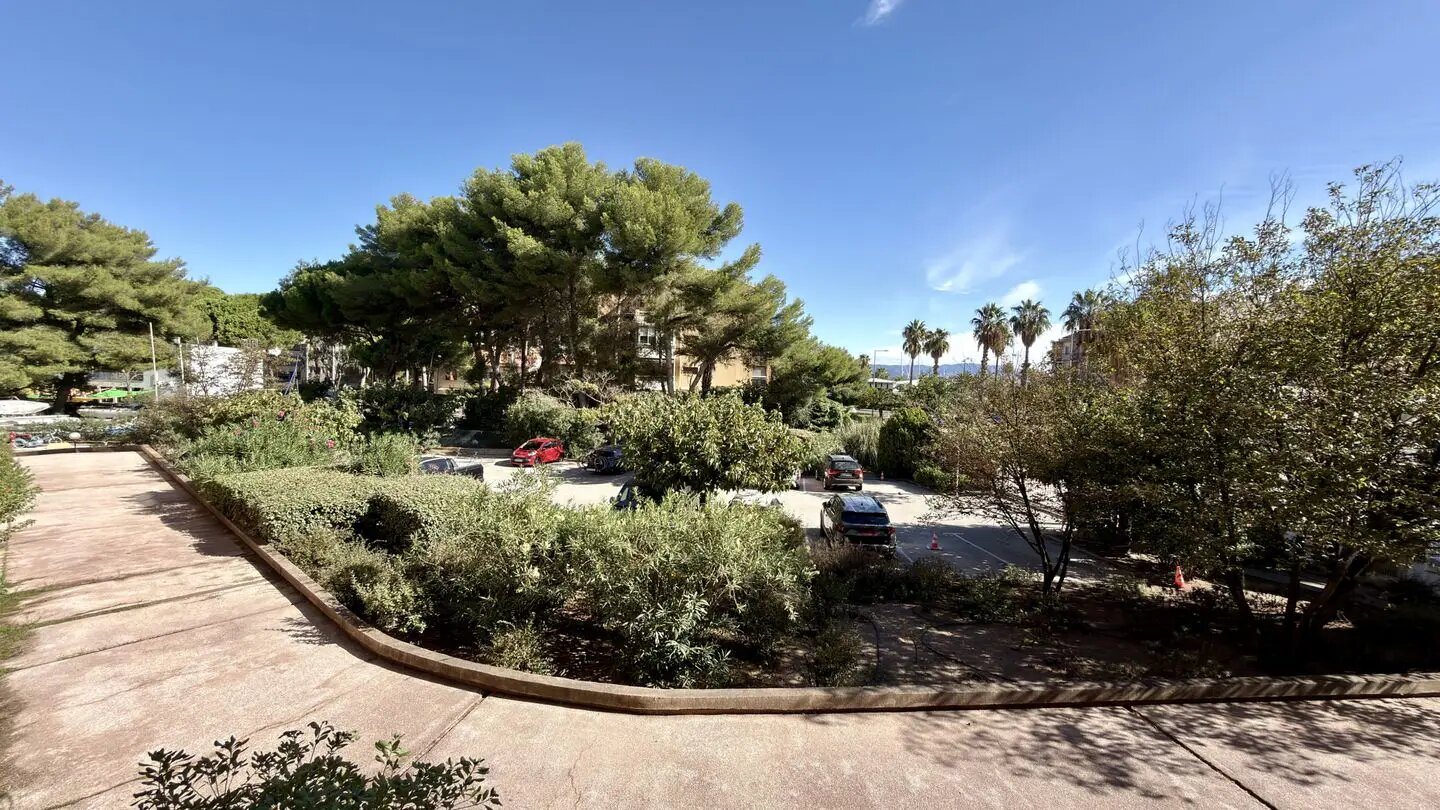Appartement à vendre, 29m², Hyères