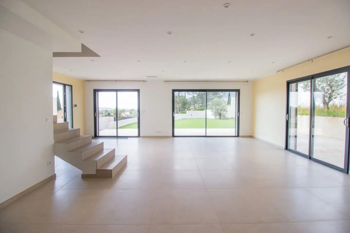 Maison à vendre, 130m², Cuers