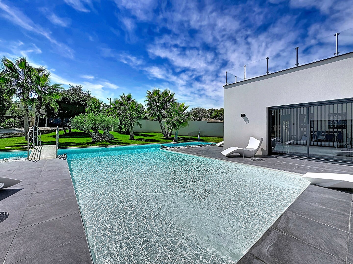 Maison à vendre, 198m², Saint-Laurent-des-Arbres