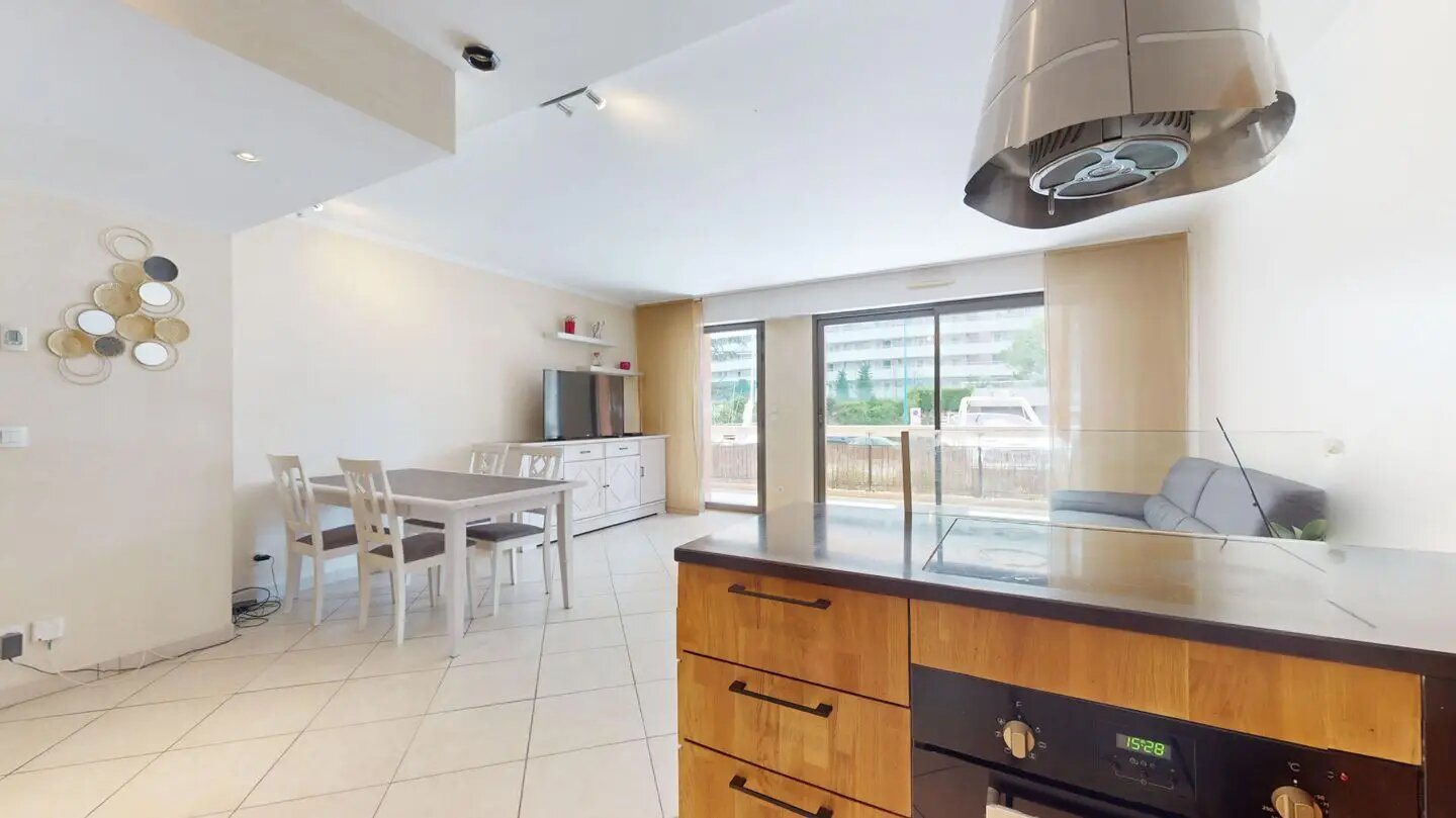 Appartement à louer, 64m², Villeneuve-Loubet