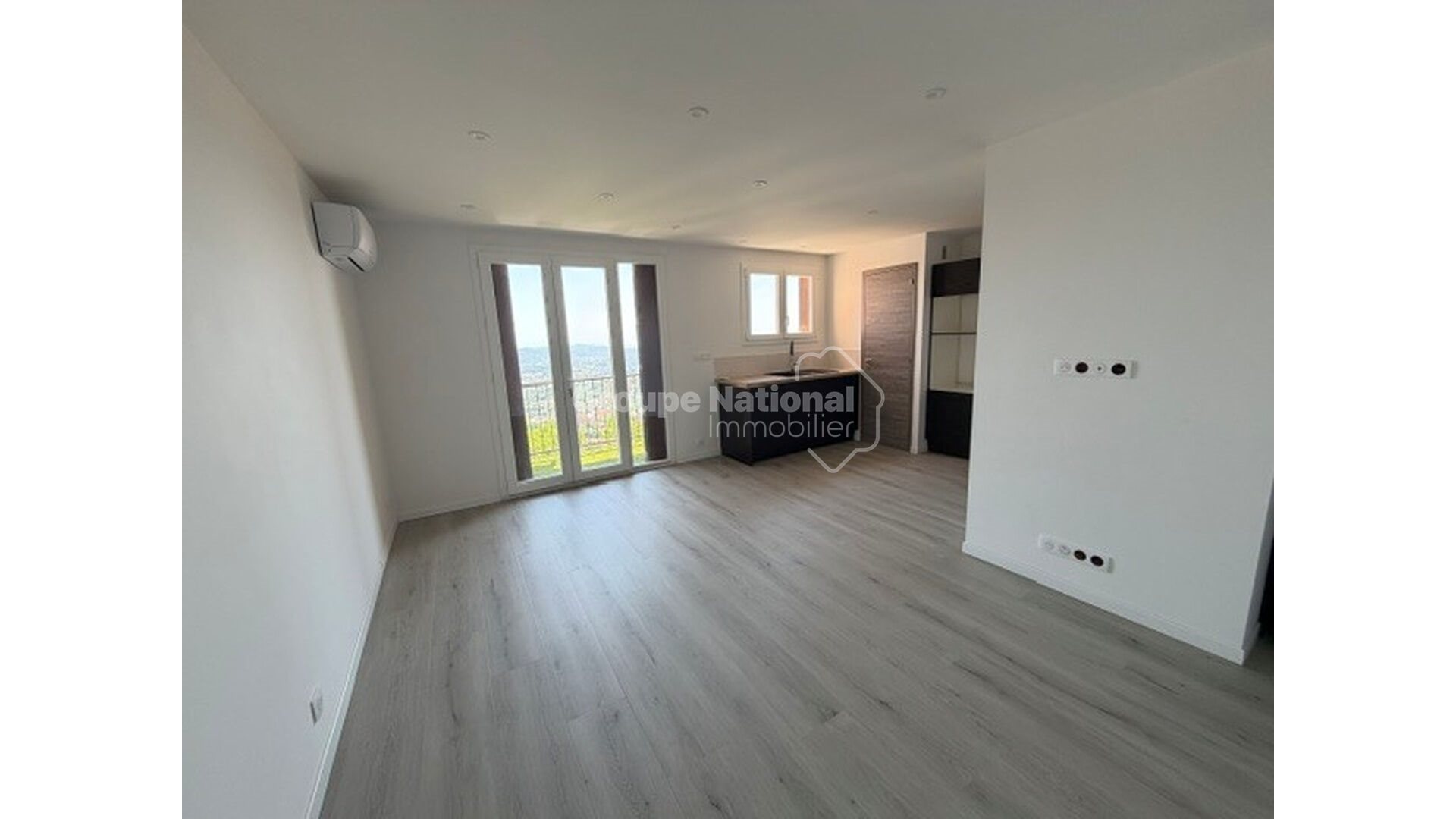 Appartement à louer, 16m², Grasse
