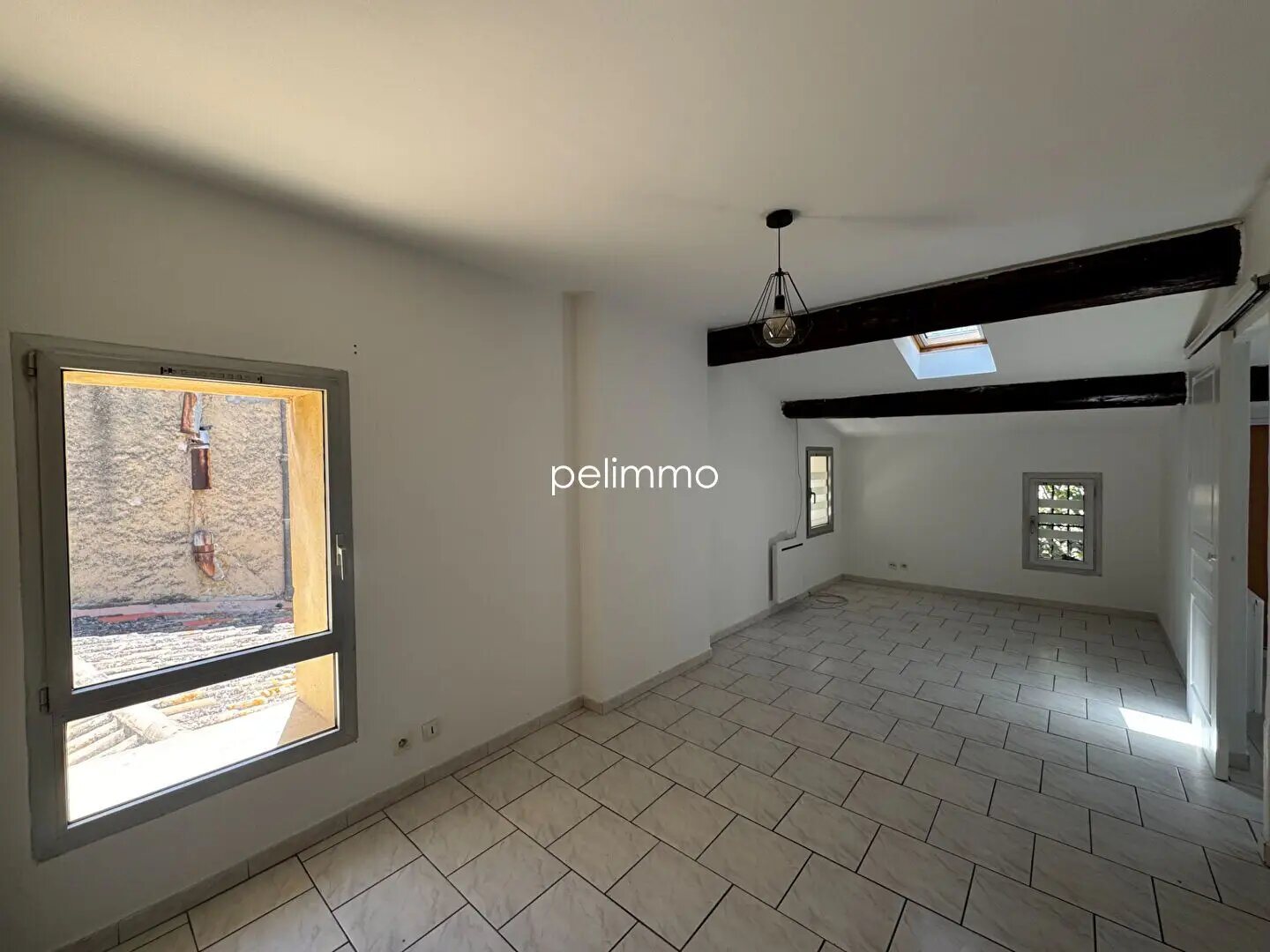 Appartement à louer, 36m², Pélissanne