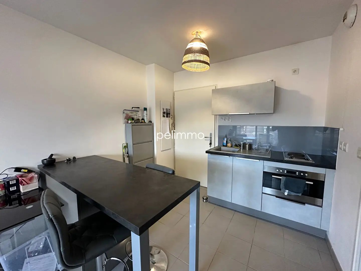 Appartement à louer, 37m², Pélissanne