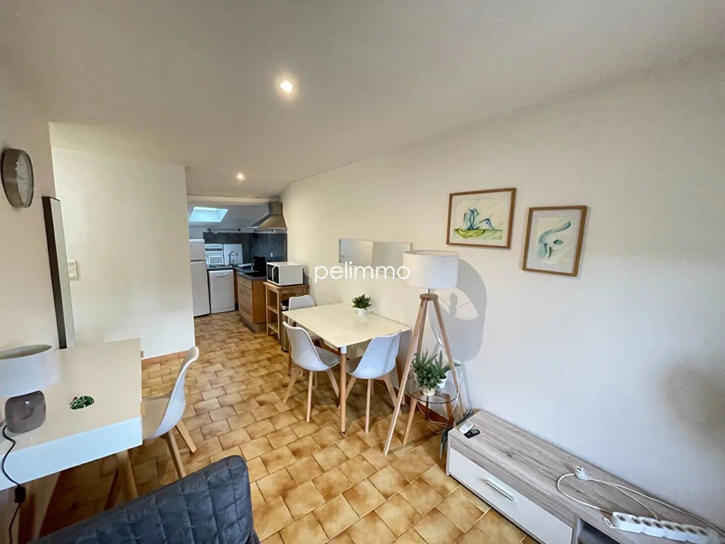 Appartement à louer, 31m², Eyguières