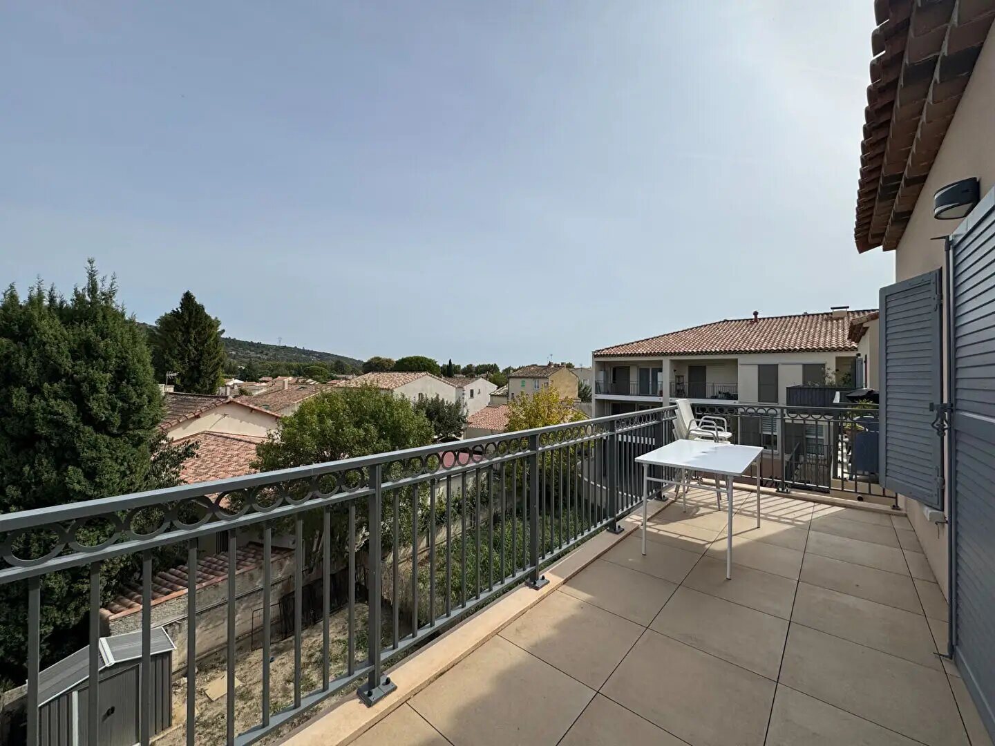 Appartement à louer, 45m², Eyguières