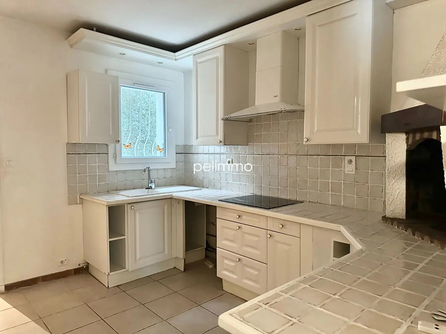 Maison à louer, 101m², Pélissanne