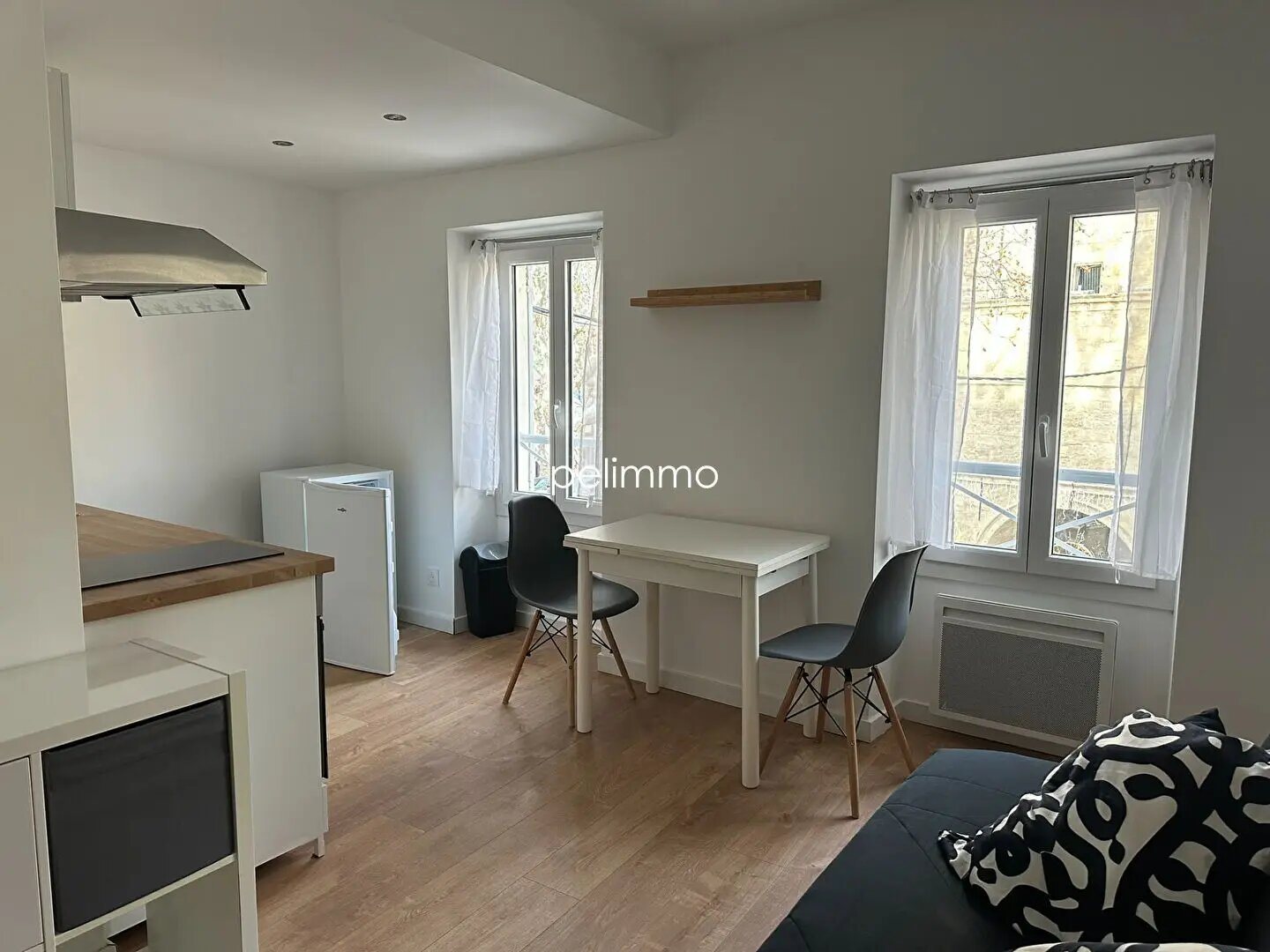 Appartement à louer, 29m², Pélissanne